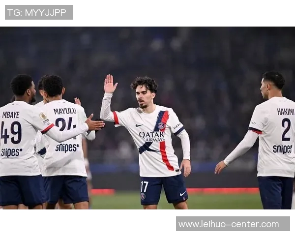 国王杯激战巴黎圣日耳曼与多特蒙德握手言和绝杀瞬间引发全场狂欢