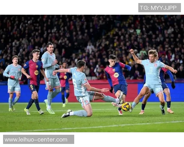 国王杯经典对决皇马逆转巴萨帽子戏法点燃全场激情