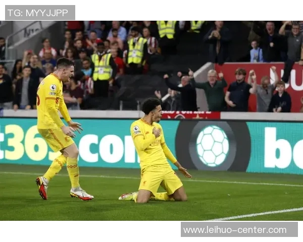 英超激战国米与利物浦战成平局绝杀瞬间点燃全场气氛与转会传闻交织