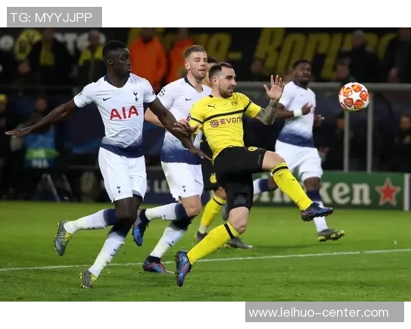 友谊赛激战收官多特蒙德与热刺互交白卷引发全场热议